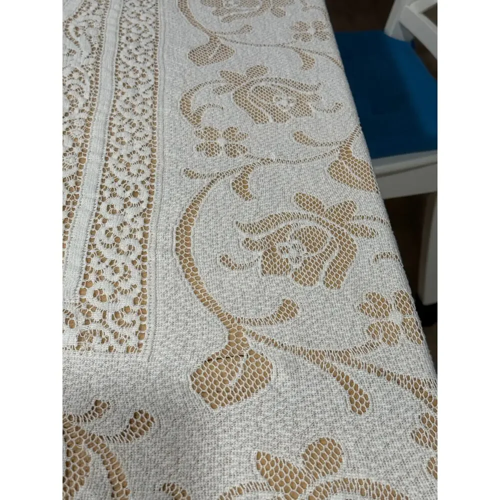 VINTAGE Lace Tablecloth Floral Cottagecore Farmhouse White Rectangular Cotton